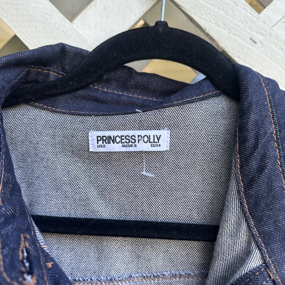Princess polly Whitaker short sleeve shacket button down top - Picture 7 of 8